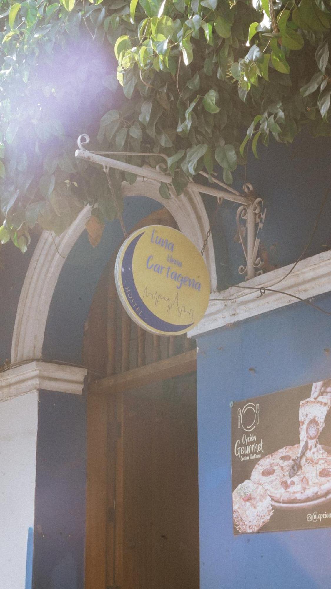 Hostal Luna Llena Getsemani Cartagena Bagian luar foto